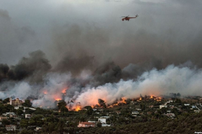 Пожары в Греции: следователи отвергли версию поджога, говорят о халатности