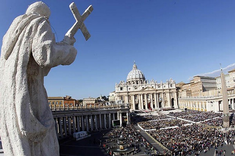 Ватикан избавился от американского кардинала-педофила