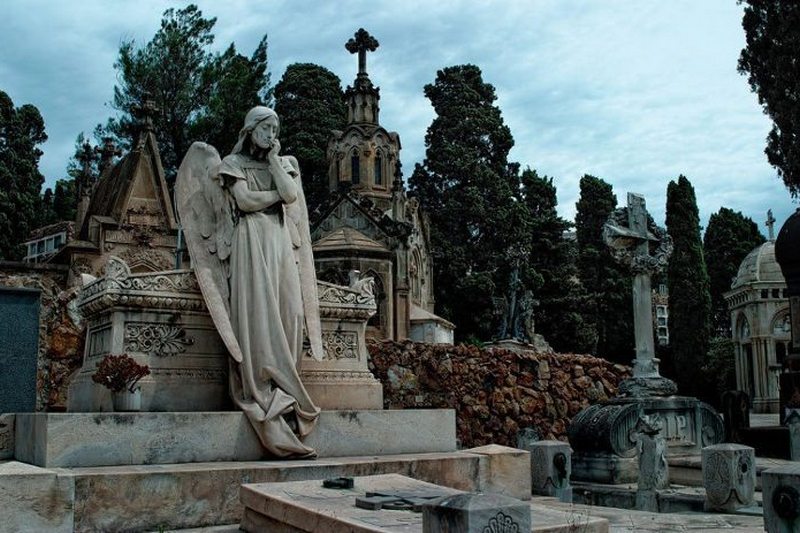 Элитные надгробия – уважение, продемонстрированное в камне