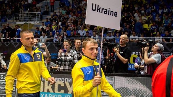 Четыре украинских боксера пробились на чемпионат мира