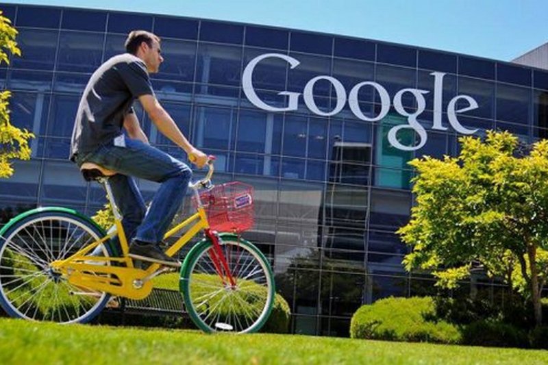 День рождения Google: 10 самых интересных фактов о компании