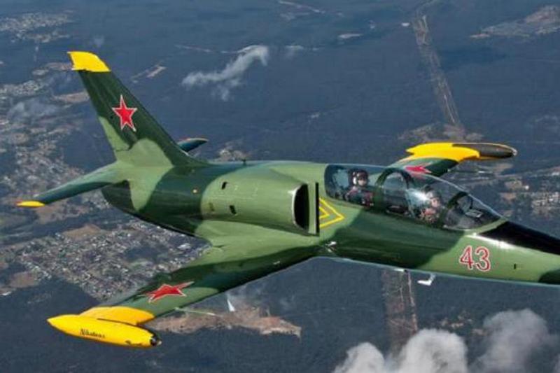 Упал в воду: в РФ разбился военный самолет