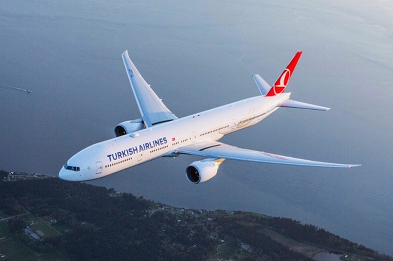 Десятки пассажиров рейса Стамбул – Нью-Йорк пострадали из-за турбулентности