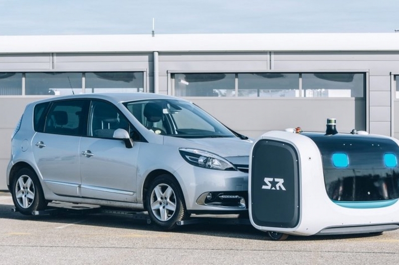 В одном из французских аэропортов парковкой машин займутся роботы