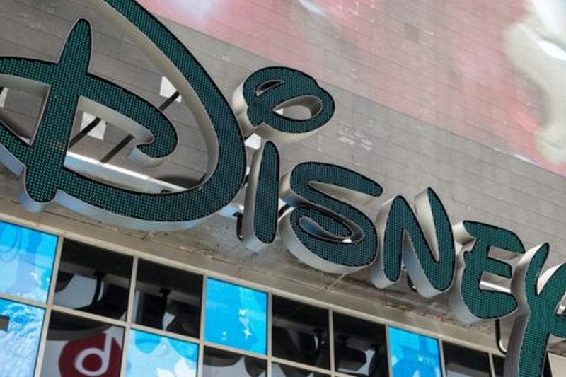 Студия Disney приобрела все права на знаменитую кинокомпанию