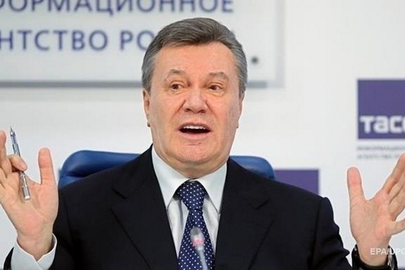 Суд снял арест со счетов банка Януковича