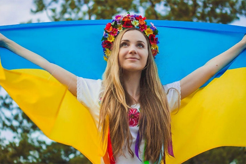 Официально: украинцам добавили три новых праздника