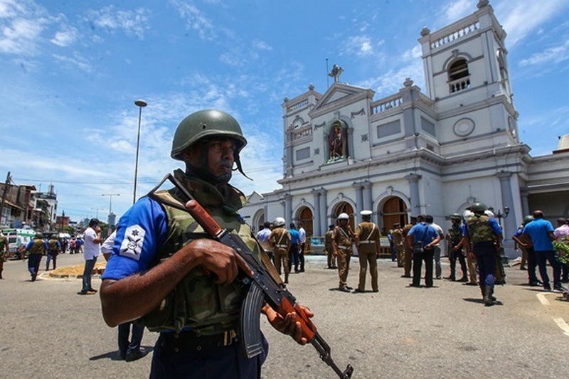 После терактов власти Шри-Ланки выслала из страны более 600 иностранцев