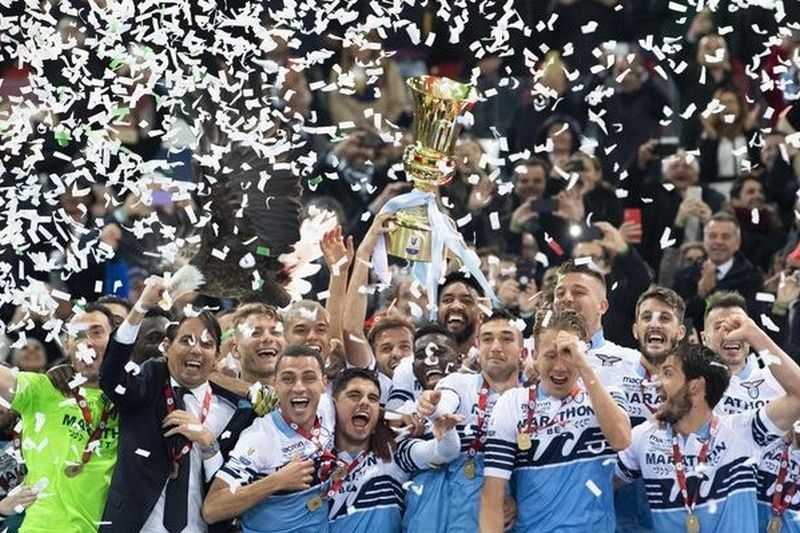 Лацио обыграл Аталанту и завоевал Кубок Италии