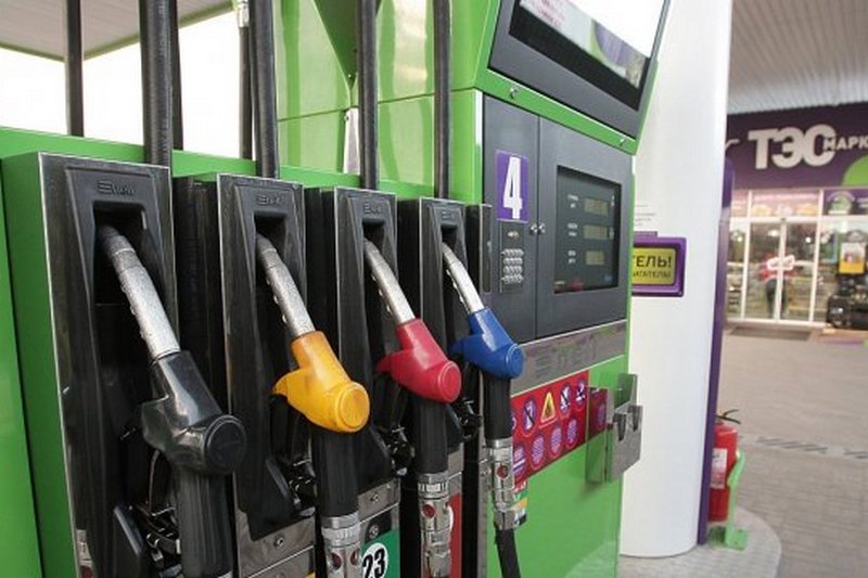 Бензин А-95 в Киевской области продают по 26,99-31,99 гривни