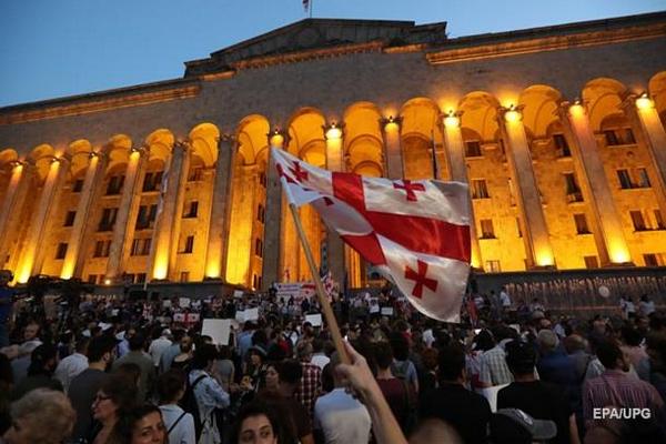 В Грузии освободили 55 человек, задержанных на митингах