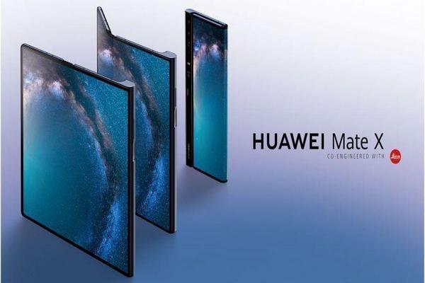 Ждать недолго. Huawei выпустит складной смартфон уже осенью